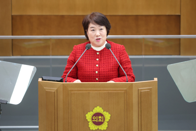 지미연(국힘·용인6) 경기도의원이 20일 경기도의회에서 열린 제382회 임시회 제3차 본회의에서 5분 자유발언을 하고 있다. (사진=경기도의회 제공)