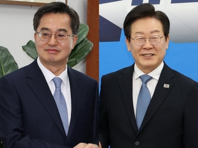 왼쪽부터 김동연 경기도지사, 이재명 더불어민주당 대표. (사진=연합뉴스)