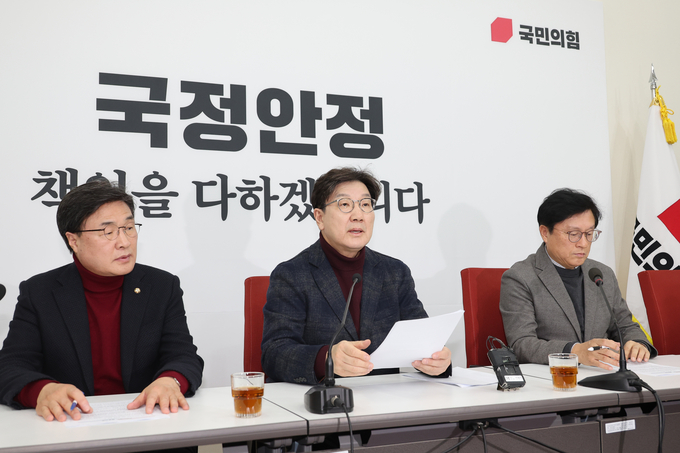 권성동 국민의힘 원내대표가 23일 국회에서 현안 관련 기자간담회를 하고 있다. (사진=연합뉴스)