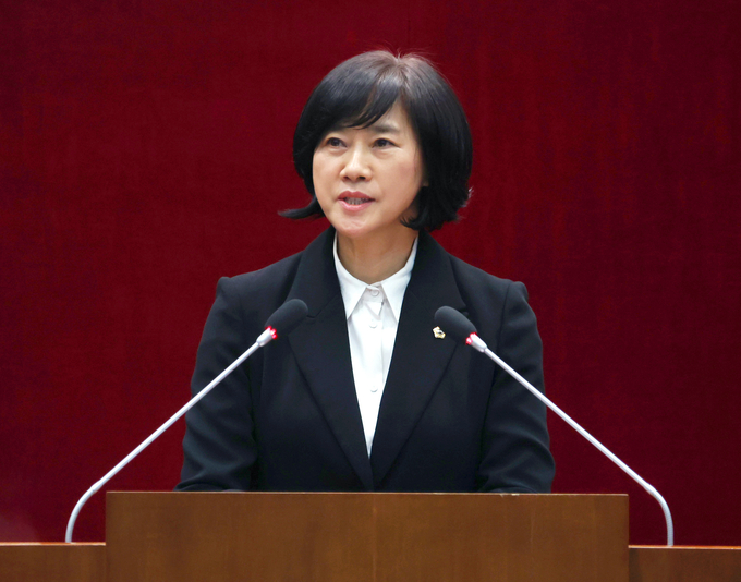 더불어민주당 서은경 성남시의원이 14일 열린, 제301회 성남시의회 임시회에서 5분 발언을 하고 있다. (사진=성남시의회 제공)