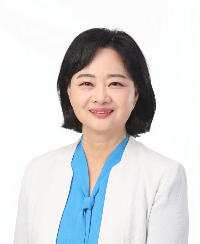 정혜선 가톨릭대학교 보건의료경영대학원 교수<br>
한국보건안전단체총연합회 회장