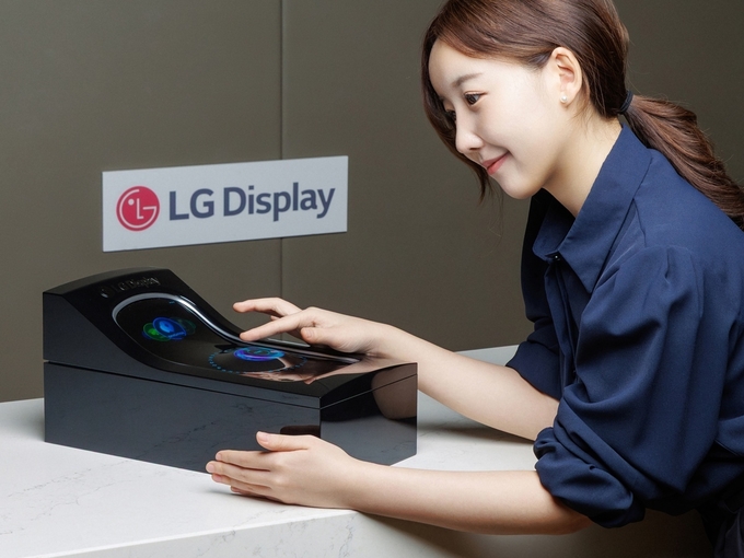  LG디스플레이 SID 2025 참가 차량용 스트레처블 디스플레이 설루션 공개 (사진=LG디스플레이 제공)