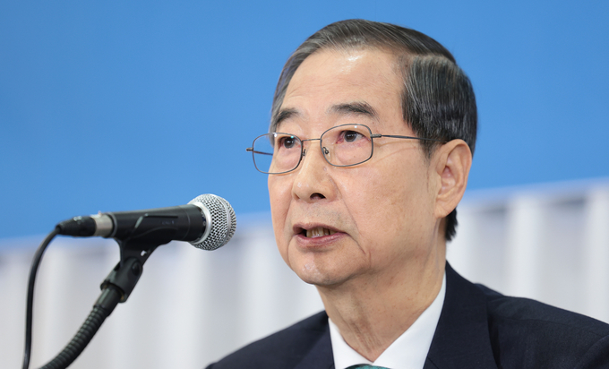 한덕수 무소속 대통령선거 예비후보가 6일 서울 중구 코리아나호텔에서 열린 관훈토론회에서 기조연설을 하고 있다. (사진=연합뉴스)