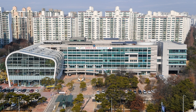 오산시, 오색전 부정유통 일제 단속. (사진=오산시청 전경/오산시 제공)