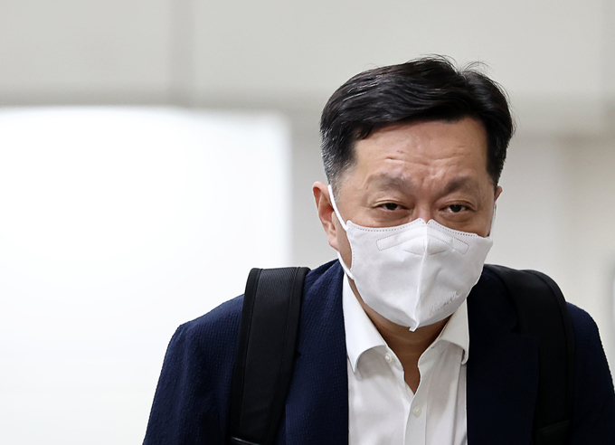 '이재명 최측근' 정진상 대장동 민간업자 재판서 "증언 거부한다"