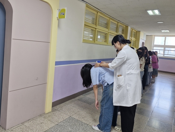 ‘2025년 초등학교 척추측만증 조기 검진’. (사진=남양주시 제공)