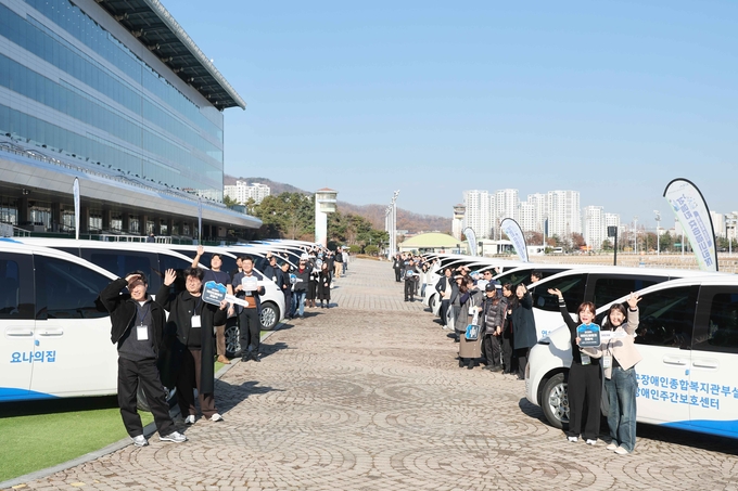 2024년 국민드림마차 전달식. (사진=한국마사회 제공)