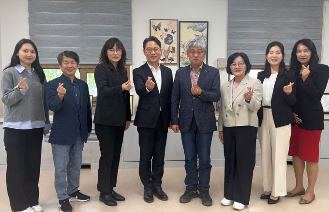 경기도성남교육지원청와 KT가 미국 워싱턴주 벨뷰시 교육청과 함께 글로벌 AI 교육 협력 확대를 위한 논의를 본격화했다. (사진=경기도교육청 제공)