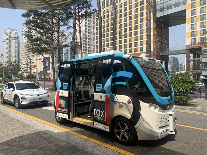 2025 수원 ITS 아태총회 기간 수원컨벤션센터 일대에서 운행될 자율주행차량. (사진=장진 기자)