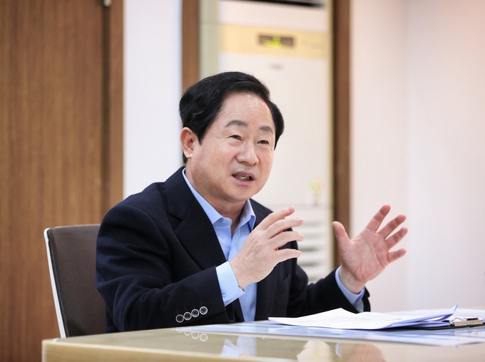 주광덕 남양주시장이 "“ 시민 삶의 질을 높이고, 범지구적 기후 위기에 적극 대응함은 물론, 시민이 체감할 수 있는 생태 도시 조성과 지속 가능한 도시 조성에도 본격적으로 나서겠다”라고 말했다. (사진=남양주시 제공)
