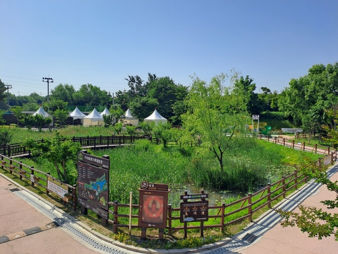 반려인과 반려동물이 함께 즐길 수 있는 특별한 야외행사인 반려동물 동반데이를 오는 20일을 구리토평가족캠핑장에서 시작한다.(사진=구리도시공사 제공)