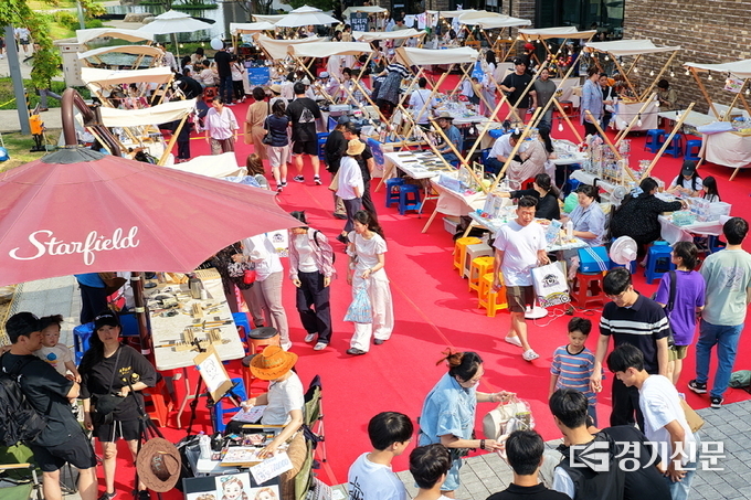  2025 별이야 페스티벌 – 스타필드X안성문화장 희망나눔 먹거리 축제 현장 모습. (사진=안성시 제공)