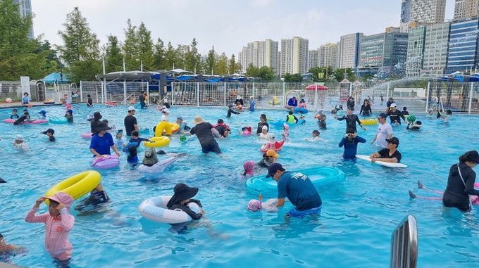 지난해 개장해 운영된 하남시 어린이 물놀이장 전경. (사진=하남시 제공)