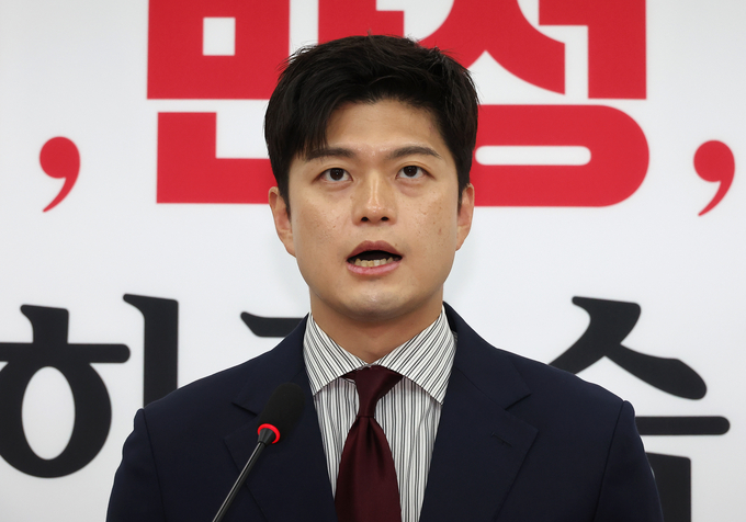 김용태 국민의힘 비상대책위원장이 13일 국회에서 수원지법 대북 송금 재판 관련 입장 발표를 하고 있다. (사진=연합뉴스)