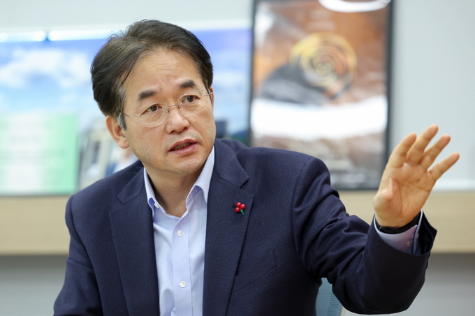 이동환 고양특례시장이 노후도시 재건축과 원도심 재정비에 속도를 내고 있다. (사진=고양시 제공)<br>
