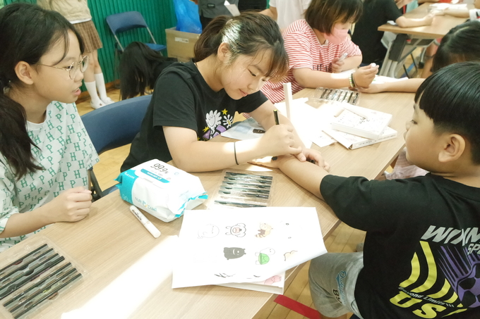 가납초는 전교생을 대상으로 ‘생태 환경 축제’ 를 개최했다. (사진=가납초 제공)