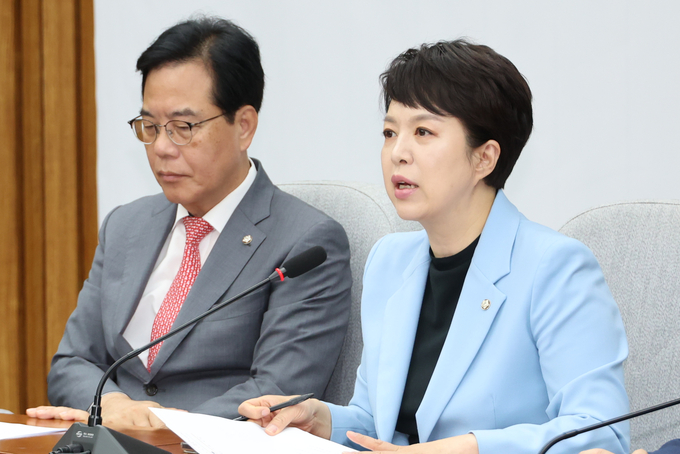 김은혜 “호텔 망하는 호텔경제학 나라 곳간에 이용해선 안 돼”