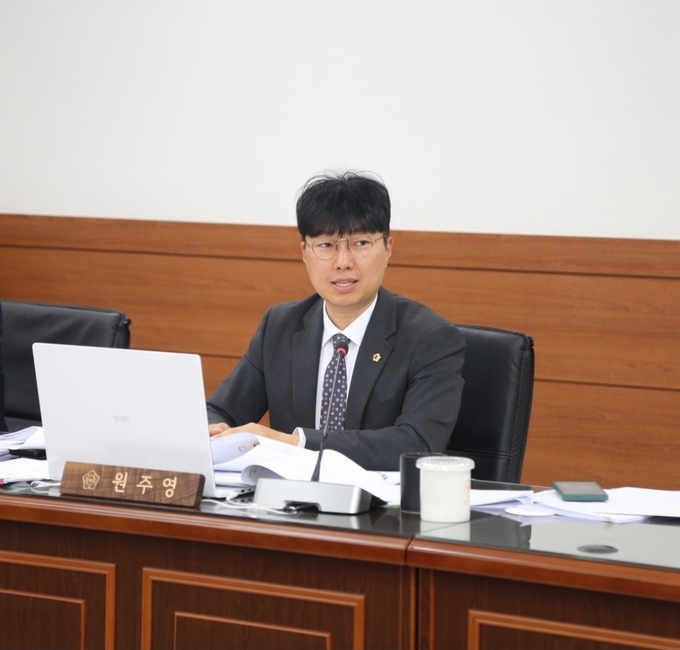  원주영 시의원이「남양주시 청소년 중독 예방 및 치유 지원에 관한 조례」를 대표 발의했다. (사진=원주영 의원 제공)