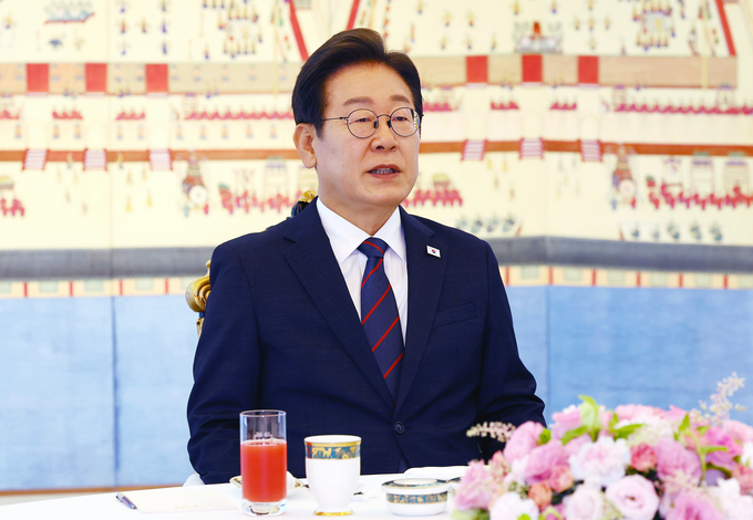 이재명 대통령이 22일 서울 한남동 관저에서 열린 여야 지도부와의 오찬 회동에서 발언하고 있다. (사진=연합뉴스) 