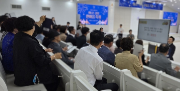 신천지 요한지파가 준비한 신앙체험존에서 위너스클럽 목회자들이 신앙체험을 하고 있다. (사진=신천지 증거장막 성전 요한지파 제공)