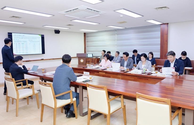 양평군의회 의원 연구단체 모습. (사진=양평군의회 제공)