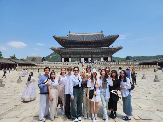 경복궁 체험 품은 경복대학교 ‘Summer Study Tour’… 전 세계 150명 매료