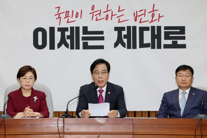 송언석 국민의힘 비대위원장 겸 원내대표가 8일 국회에서 열린 원내대책회의에서 발언하고 있다. (사진=연합뉴스)