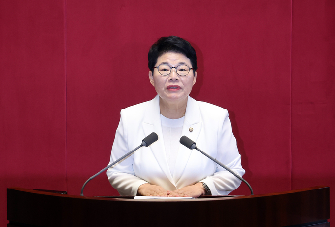 10일 국회 본회의에서 기획재정위원장으로 선출된 임이자 국민의힘 의원이 당선인사를 하고 있다. (사진=연합뉴스)