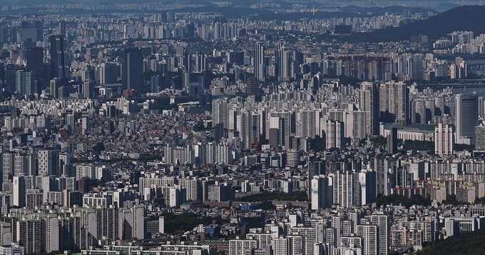 광주시 남한산성 서문전망대에서 바라본 수도권 일대 아파트 전경. (사진=경기신문 DB)