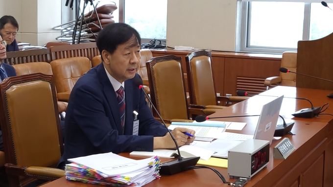 구윤철 경제부총리 겸 기획재정부 장관 후보자가 17일 국회 기획재정위원회에서 열린 인사청문회에서 의원 질의에 답변하고 있다. (사진=한주희 기자)