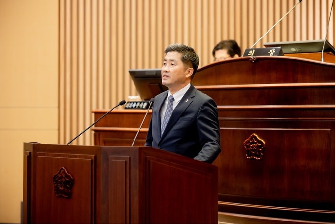 5분 자유발언을 하고 있는 김동훈 의원. (사진=남양주시의회 제공)