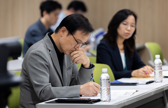  지난 21일 임태희 경기도교육감이 '수행평가 현장 의견 수렴 토론회'에 참석했다. (사진=경기도교육청 제공)