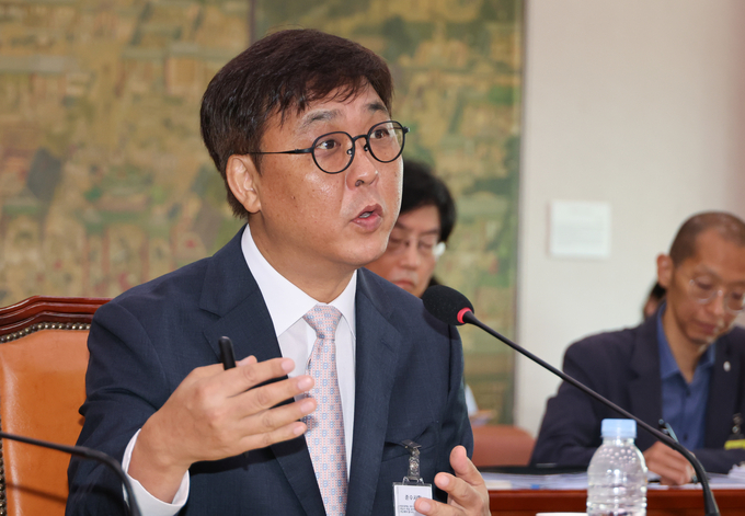최휘영 문화체육관광부 장관 후보자가 29일 국회 문화체육관광위원회의 인사청문회에서 위원 질의에 답하고 있다. (사진=연합뉴스)