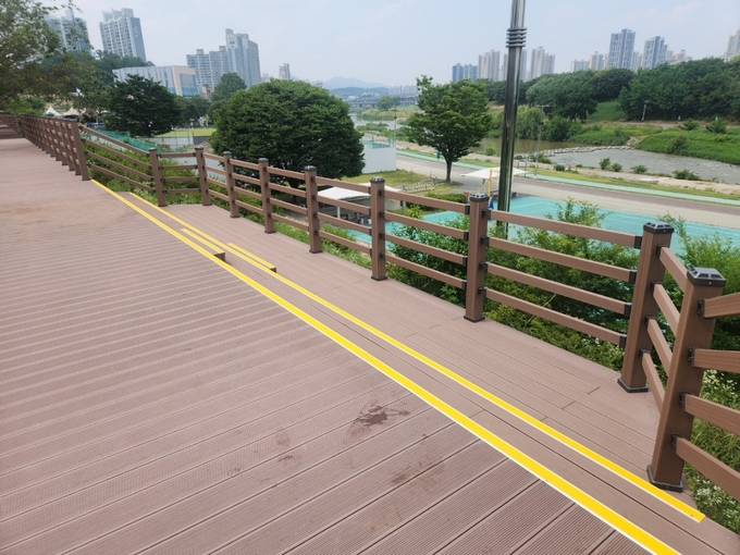 왕숙천 제방 내 관망 산책로 준공 (사진=구리시 제공)