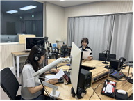 시내버스 안내방송 멘트 녹음 현장. ( 사진 = 미추홀경찰서 제공 )