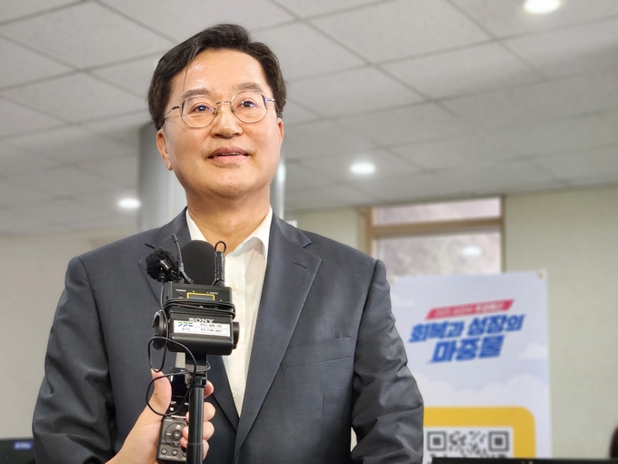 [9기선거 D-300] 메시지 변화로 보는 現지사 김동연의 재선 전략