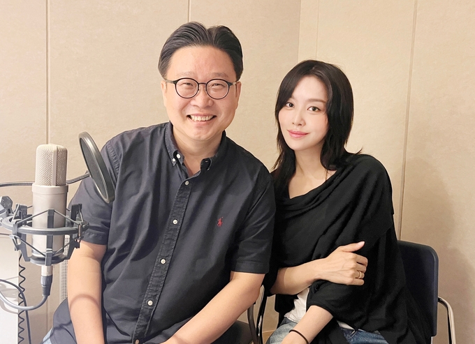  서경덕 성신여대 교수(왼쪽)와 차주영 배우(오른쪽). (사진=서 교수 제공)