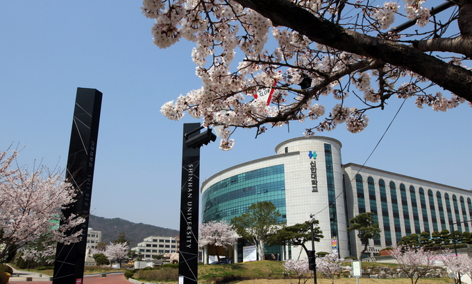신한대학교는 한국국제협력단(KOICA·코이카)과 ‘2025 르완다 그린 모빌리티 정비 및 운영관리 역량강화 초청연수 과정’을 진행하고 있다고 밝혔다. (사진=신한대학교 제공)