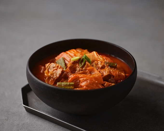  롯데호텔앤리조트 김치찌개. (사진=롯데호텔앤리조트 제공)