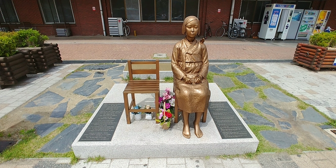  안산 상록수역 평화의 소녀상. (사진=연합뉴스)