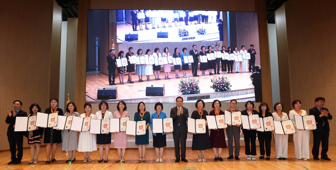 임태희 교육감, “수고_많으셨습니다. 감사합니다. 건행建幸을 기원합니다” (사진=경기도교육청 제공)