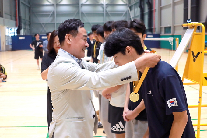 이천시의회기ㅏ‘제3회 이천시의회의장배 중·고등학교 배드민턴대회’를 성황리에 개최했다. (사진=이천시의회 제공)
