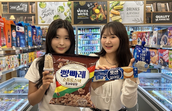 이마트24가 롯데웰푸드와 인기 아이스크림을 전통주, 과자로 재해석한 상품을 선보인다. (사진=이마트24 제공)