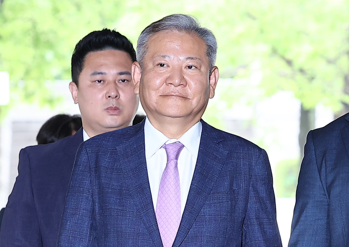 지난 7월 31일 이상민 전 행정안전부 장관이 구속 전 피의자 심문(영장실질심사)을 위해 서울 서초구 서울중앙지방법원으로 들어서고 있다. (사진=연합뉴스)