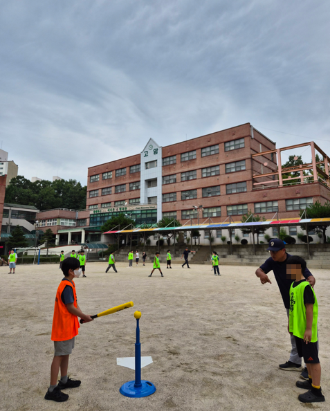 양주 고암초등학교 ‘KBO 찾아가는 티볼 교실’ 현장 모습. (사진=고암초 제공)