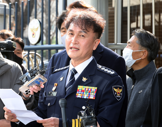  지난 2022년 경찰국 반대 등에 나선 류삼영 당시 총경이 경찰청 앞에서 기자회견을 하고 있다. (사진=연합뉴스)