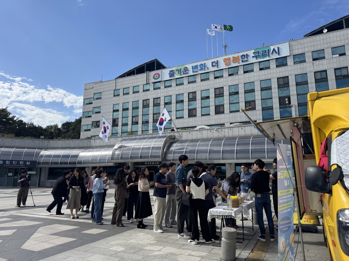 공공 배달앱 ‘배달 특급’ 홍보 행사. (사진=구리시 제공)