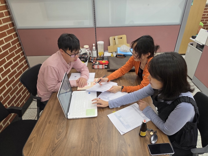  지난 10월 17일 기간제 교사 호봉획정 컨설팅이 진행되고 있다. (사진=화성오산교육지원청 제공)