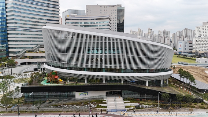경기도서관 전경. (사진=경기도 제공)