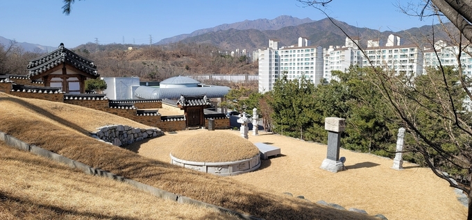 허위 묘, 왕산허위기념관옆. (사진=김영식 망우리연구소 소장 제공)